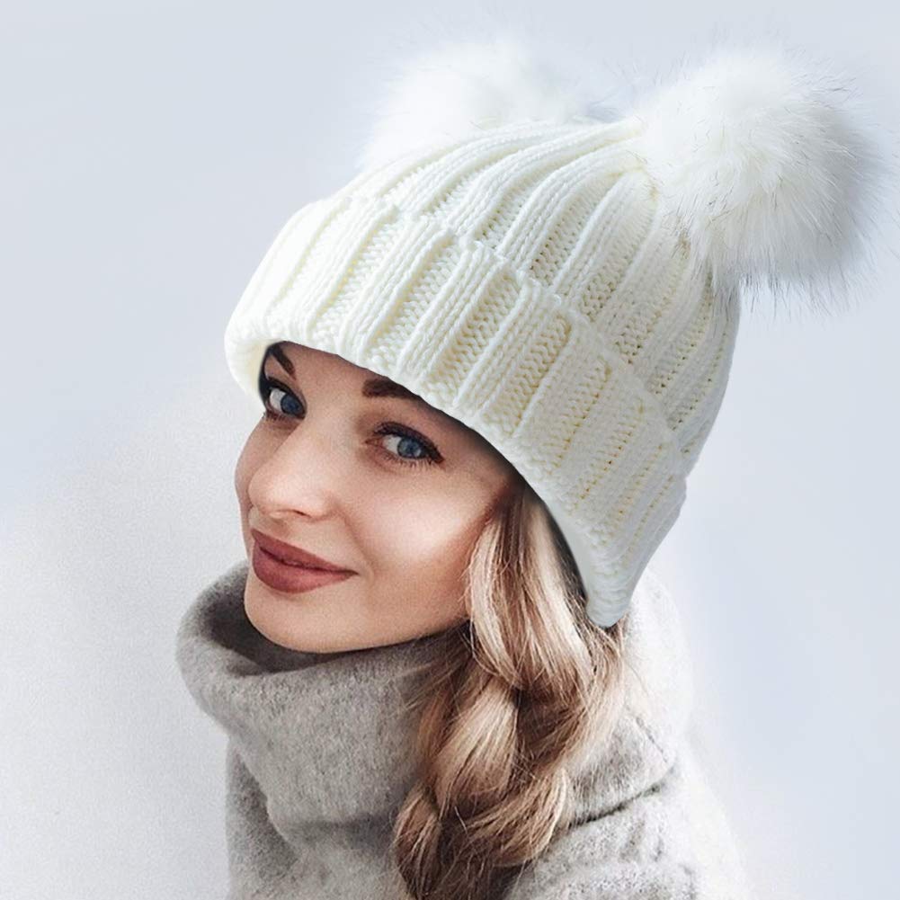 Racoon best sale bobble hat